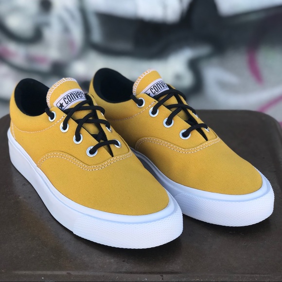 Wmns Converse Skid Grip CVO Ox Gold Dart Sneakers - Picture 3 of 10